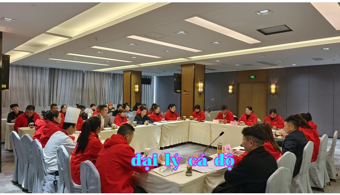 Tập đoàn tổ chức cuộc họp quản lý quý I năm 2025 tại Nha Trang